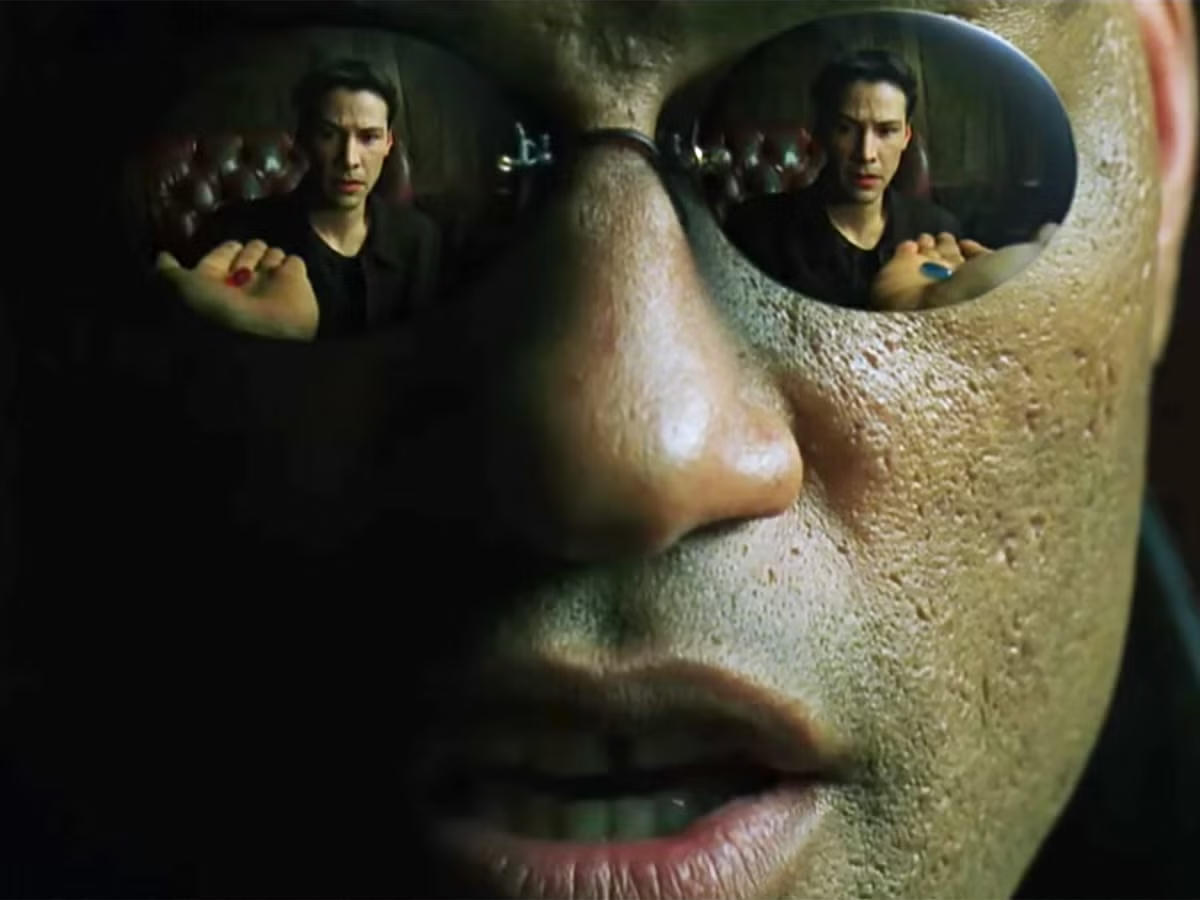 Morpheus offers red pill or blue pill